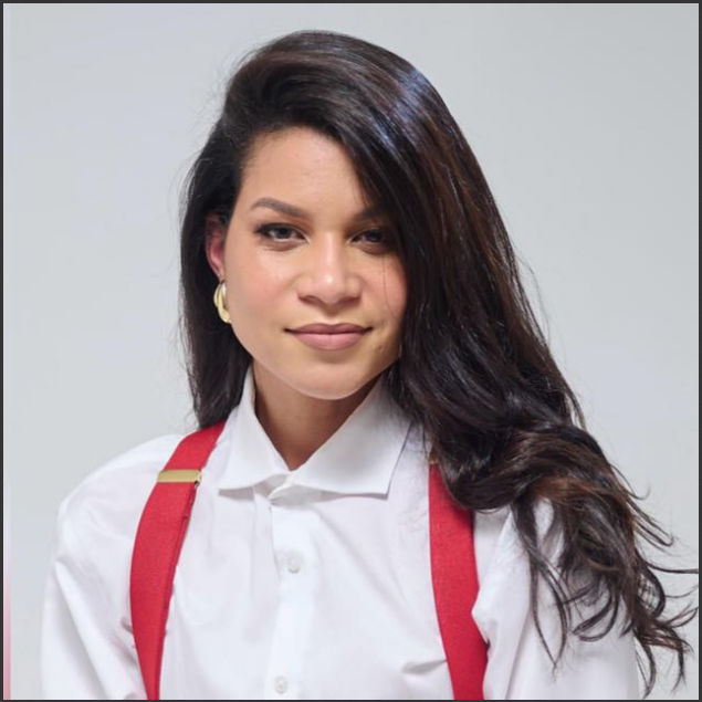 About Photo - Michelle Almonte in Action